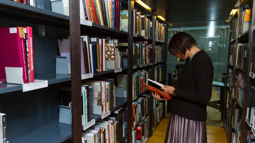 Paklausa: bibliotekose itin populiarių knygų tenka laukti mažiausiai kelis mėnesius.