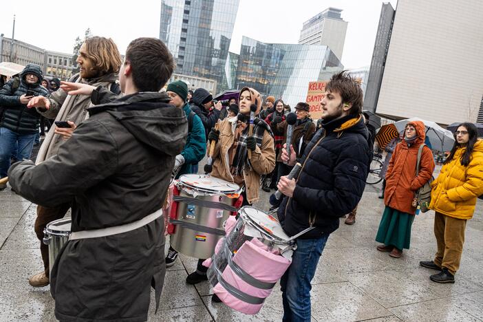 Vilniuje – protestas prieš planus kelti viešojo transporto bilietų kainas