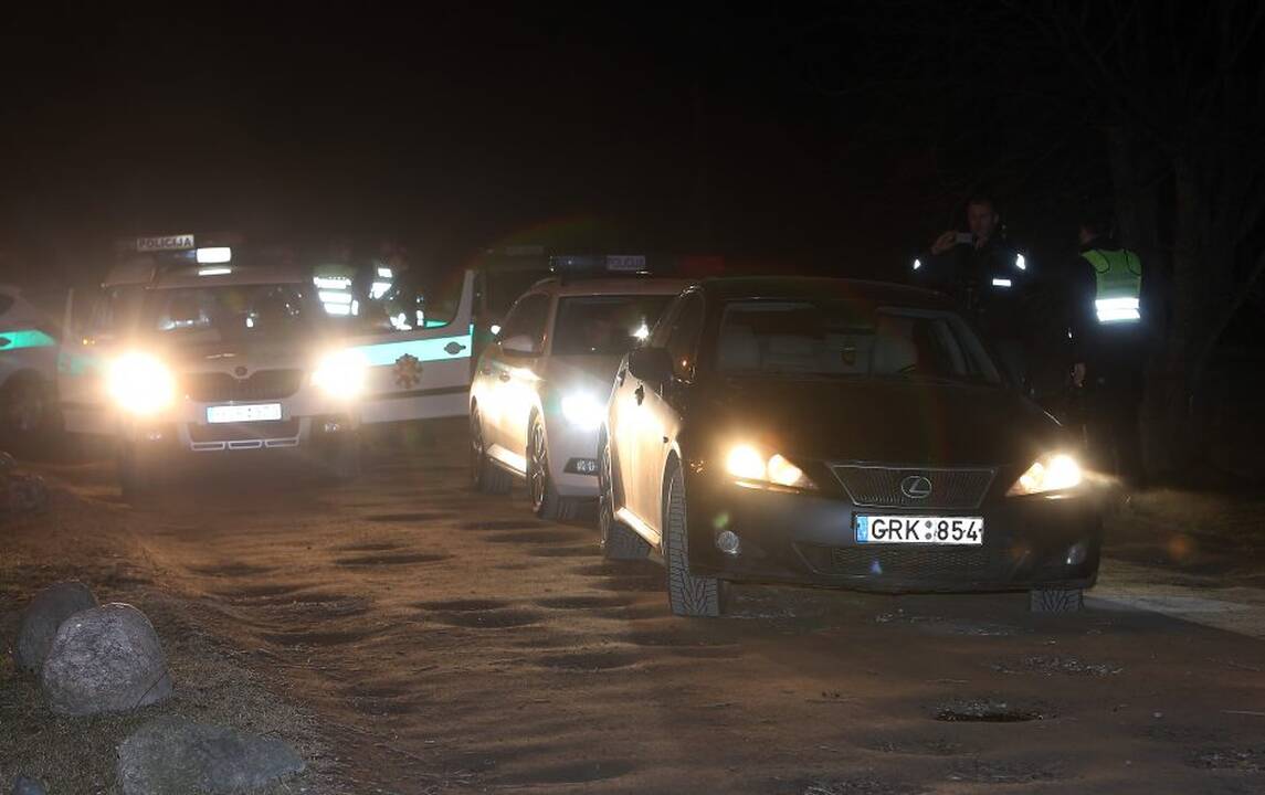 Policijai nestojusio automobilio gaudynės