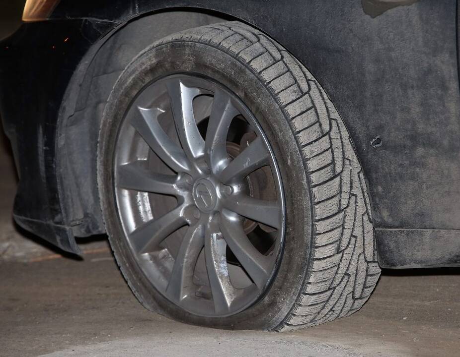 Policijai nestojusio automobilio gaudynės