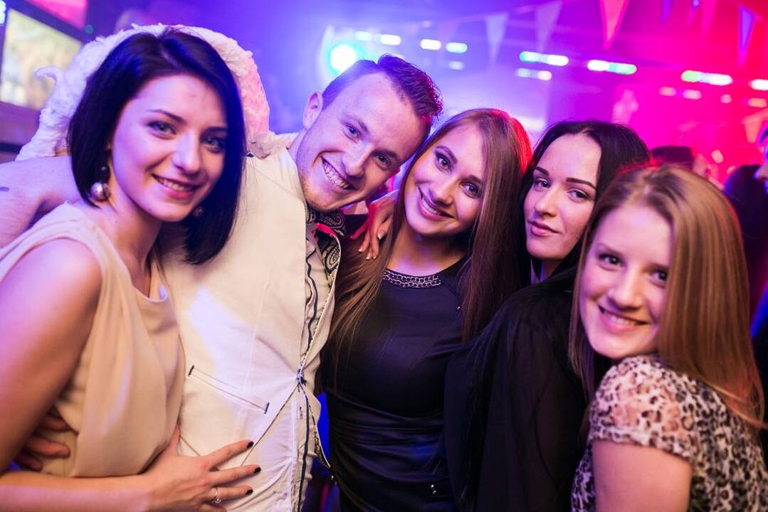"Tarantino" – pašėlusios romantikos ritmu