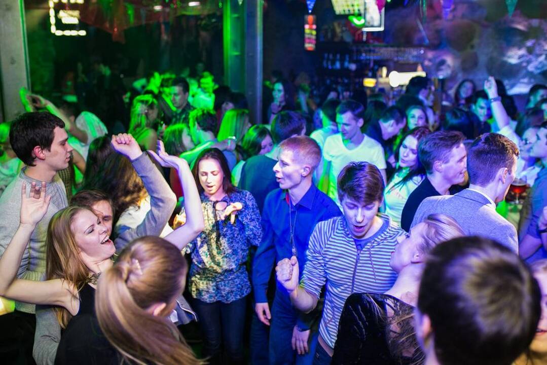 "Tarantino" – pašėlusios romantikos ritmu