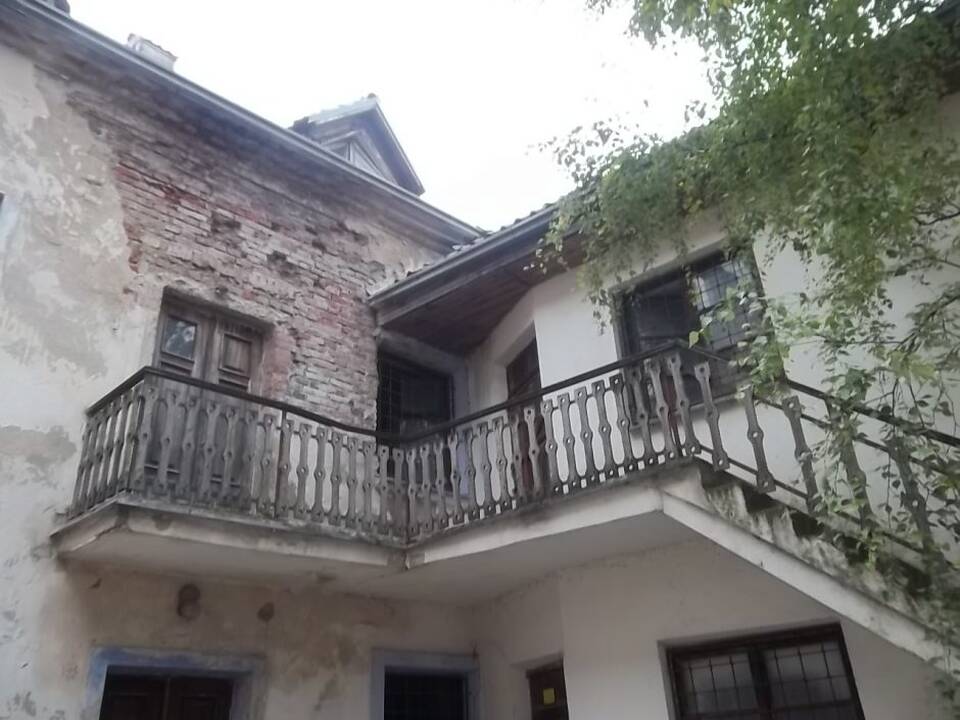 Stotelė: Isidoro ir Terezos Kocinų namas (Laisvės al. 82 / Maironio g.17) 2016 m.