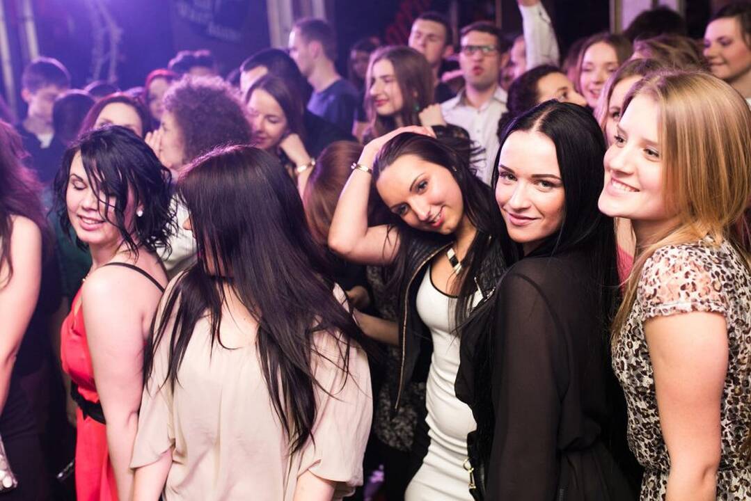 "Tarantino" – pašėlusios romantikos ritmu