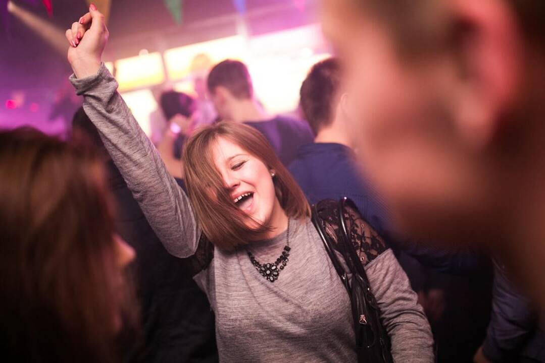 "Tarantino" – pašėlusios romantikos ritmu