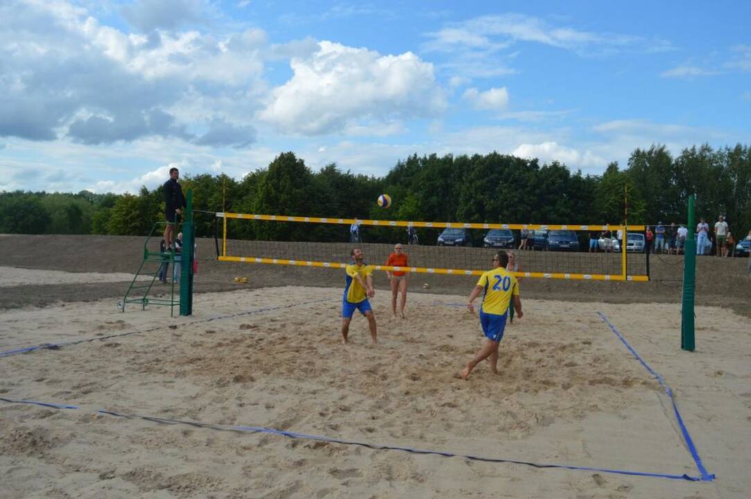 Tinklinio mėgėjai sportuoti galės Nemuno saloje