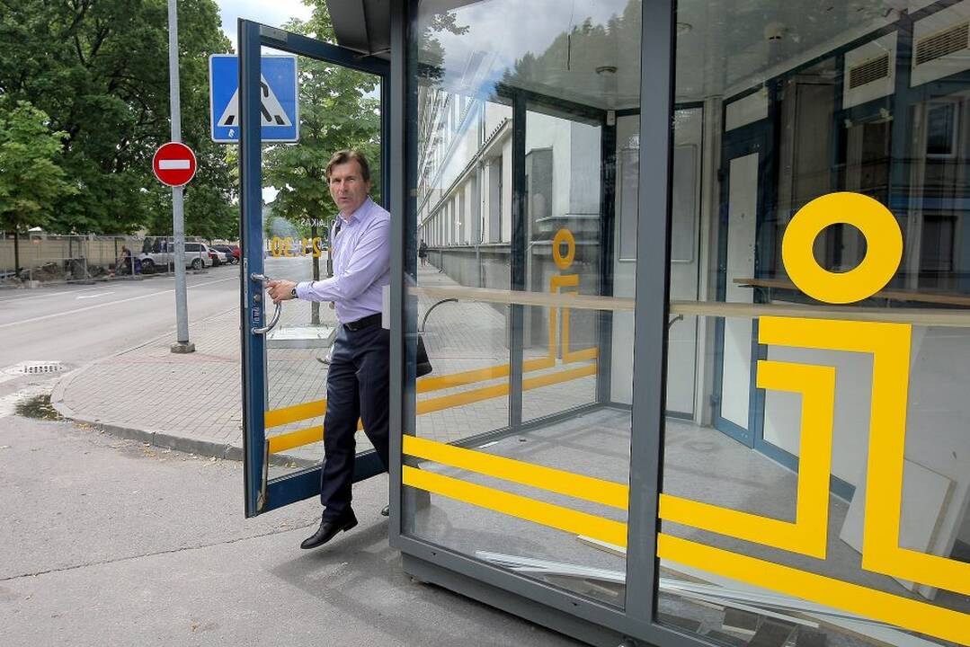 Baigiama įrengti laikinoji autobusų stotis