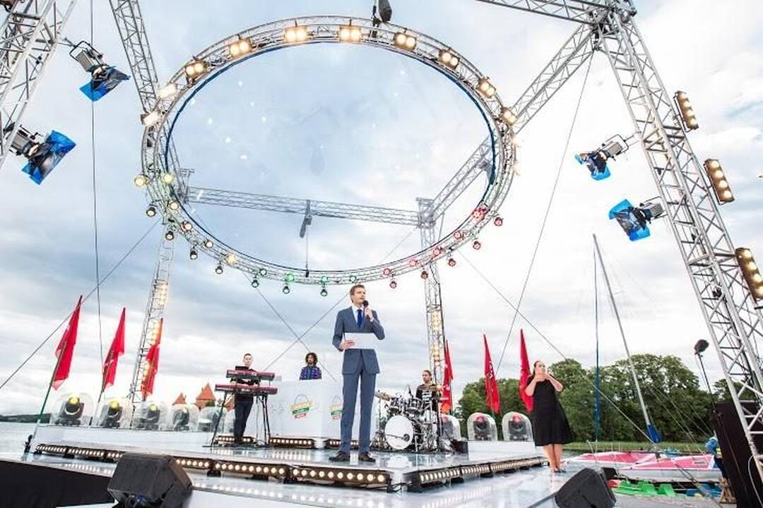 „Tautiška giesmė“ skambėjo visame pasaulyje
