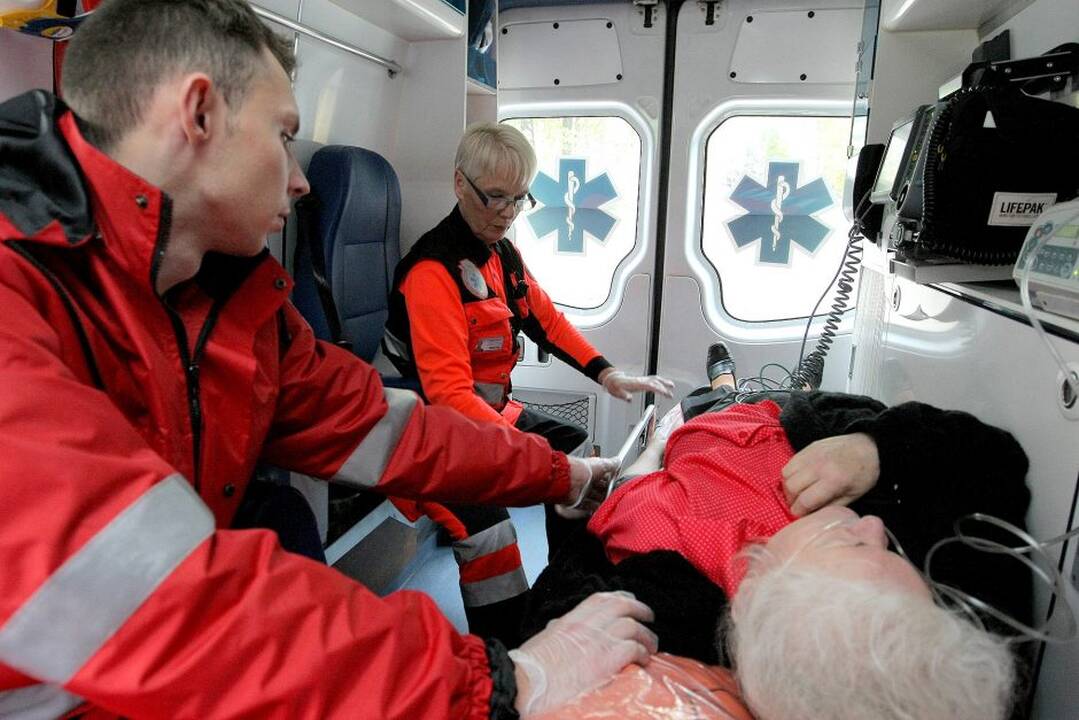 Infarktai, šoko būsenos, sunkiai stabdomas kraujavimas – kasdienės greitosios pagalbos medikų situacijos.