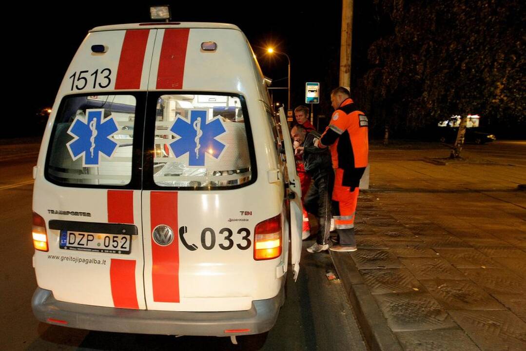 Stotelėje primigęs vyras keliaus išsiblaivyti į vienos iš ligoninių specialiąją patalpą.