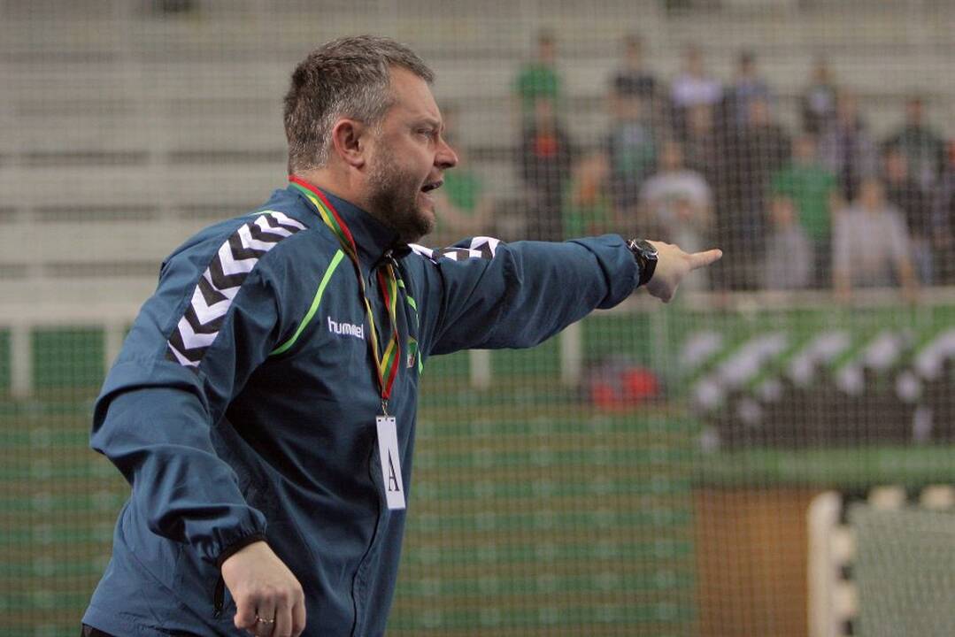 Europos vyrų rankinio čempionato atrankos rungtynėse lietuviai sužaidė lygiosiomis su slovakais.