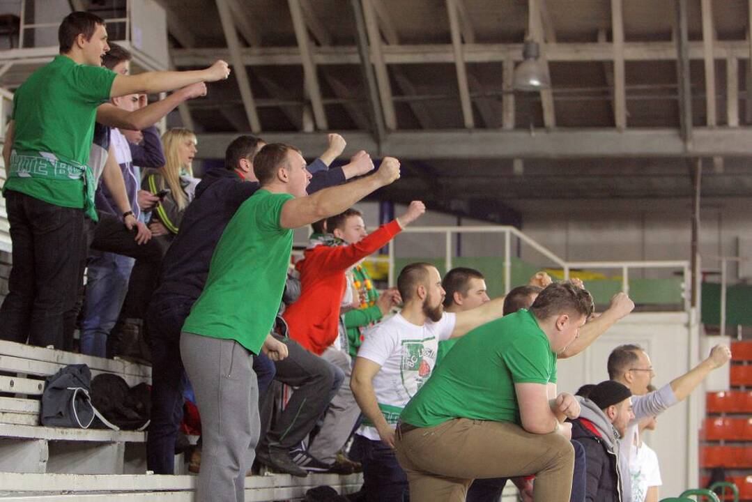 Europos vyrų rankinio čempionato atrankos rungtynėse lietuviai sužaidė lygiosiomis su slovakais.