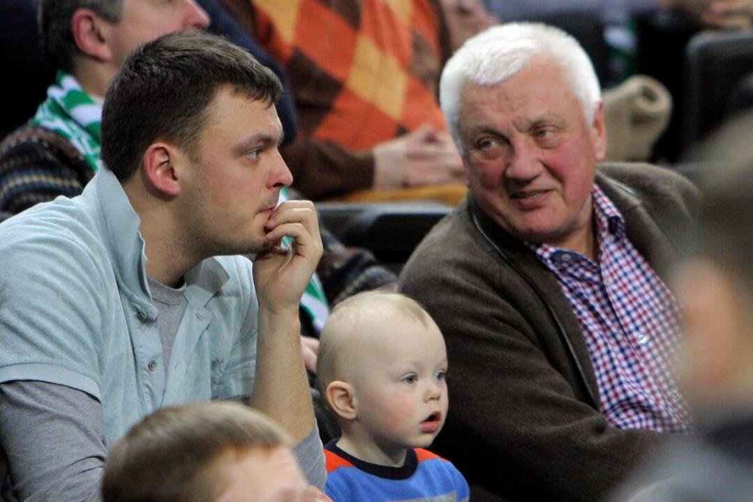 Lietuvos krepšinio lygos rungtynėse Kauno „Žalgiris“ namuose neturėjo vargo su „Vytauto“ ekipa.