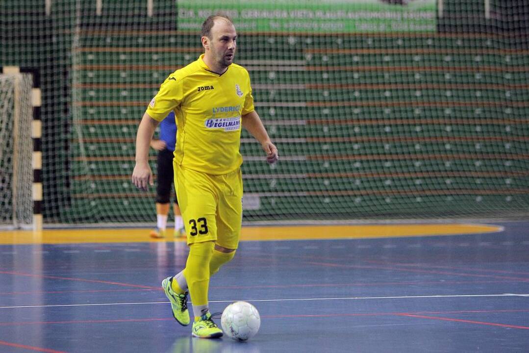 Salės futbolo A lygoje Kauno „Vytis-Zenitas“ 12:2 sutriuškino Mažeikių „VIP“.