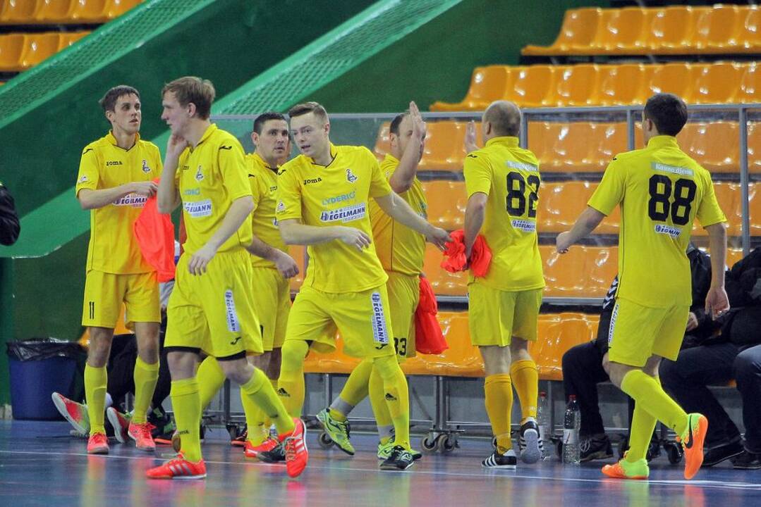 Salės futbolo A lygoje Kauno „Vytis-Zenitas“ 12:2 sutriuškino Mažeikių „VIP“.