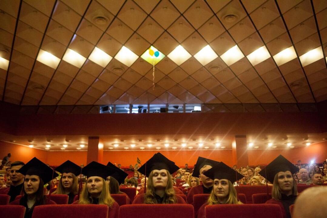 Diplomų įteikimai