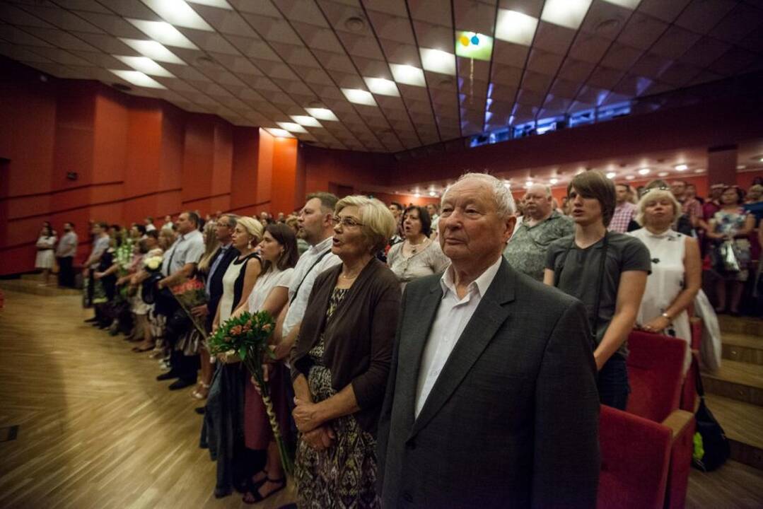 Diplomų įteikimai