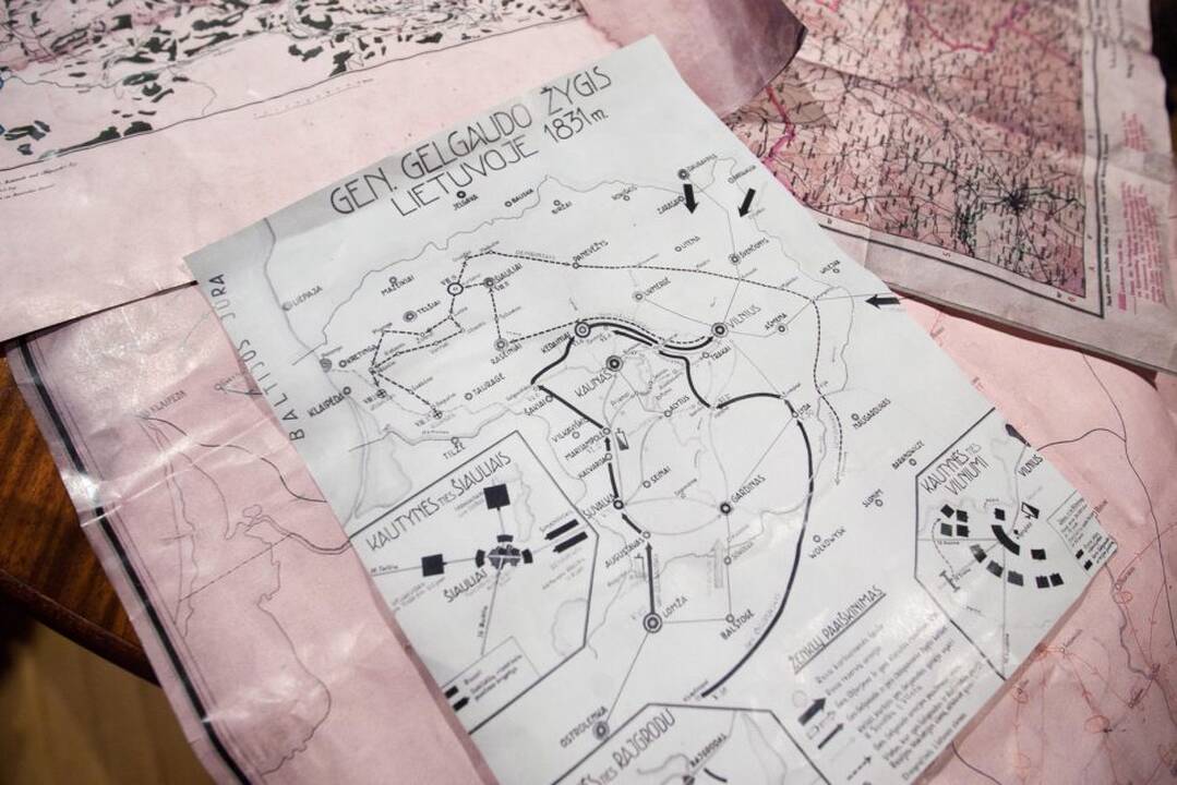 Parodos „Dvarų relikvijos pasakoja... Nuo kovų iki kovų“ atidarymas 