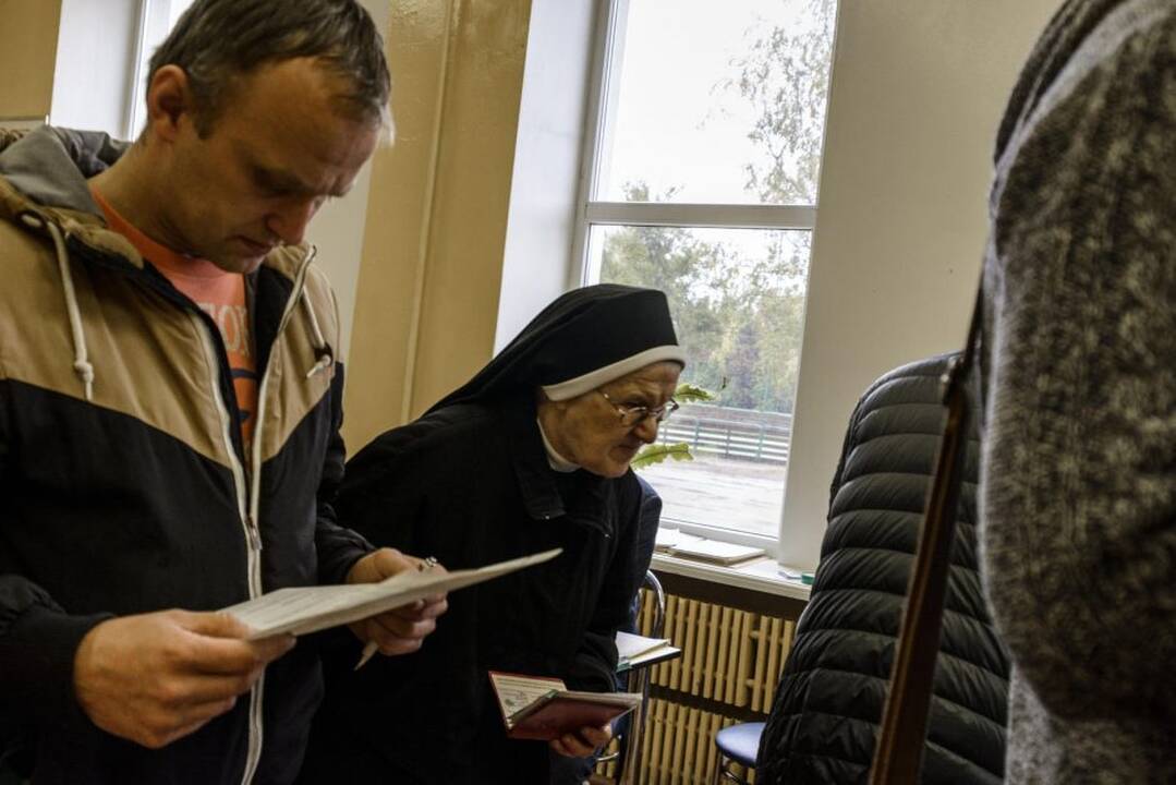 Kauniečiai balsuoja aktyviai