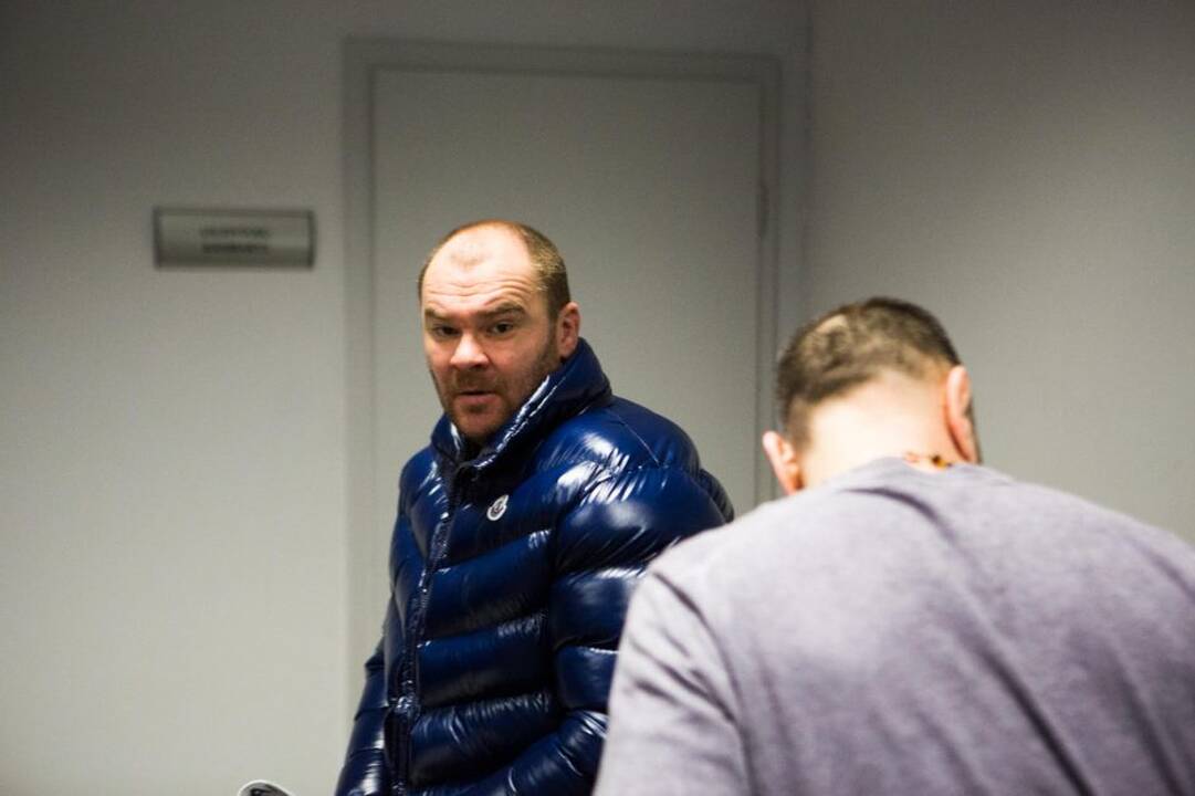 Gauja stojo prieš teismą