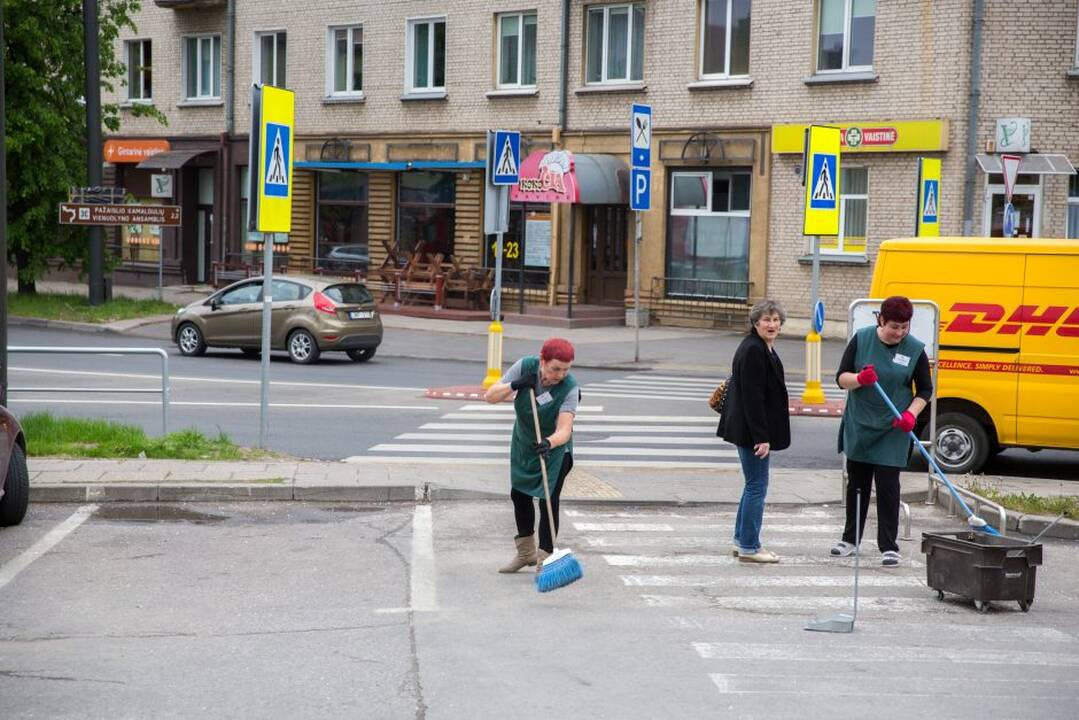 Susprogdinti bankomatai