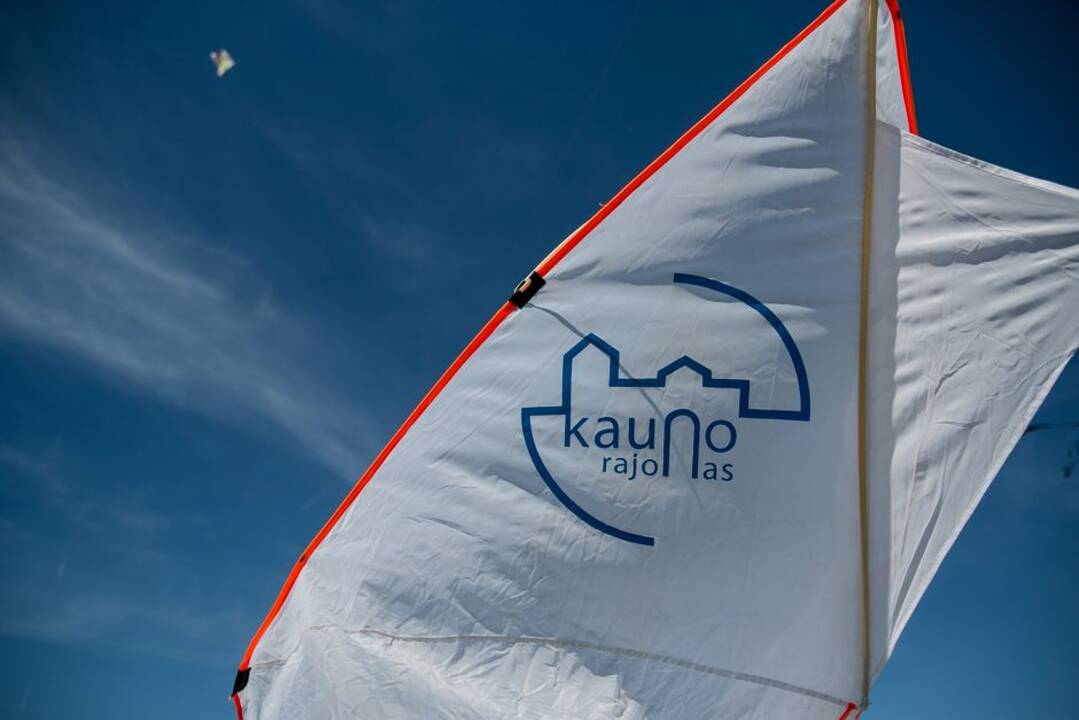 Aitvarų festivalis „Tarp žemės ir dangaus“