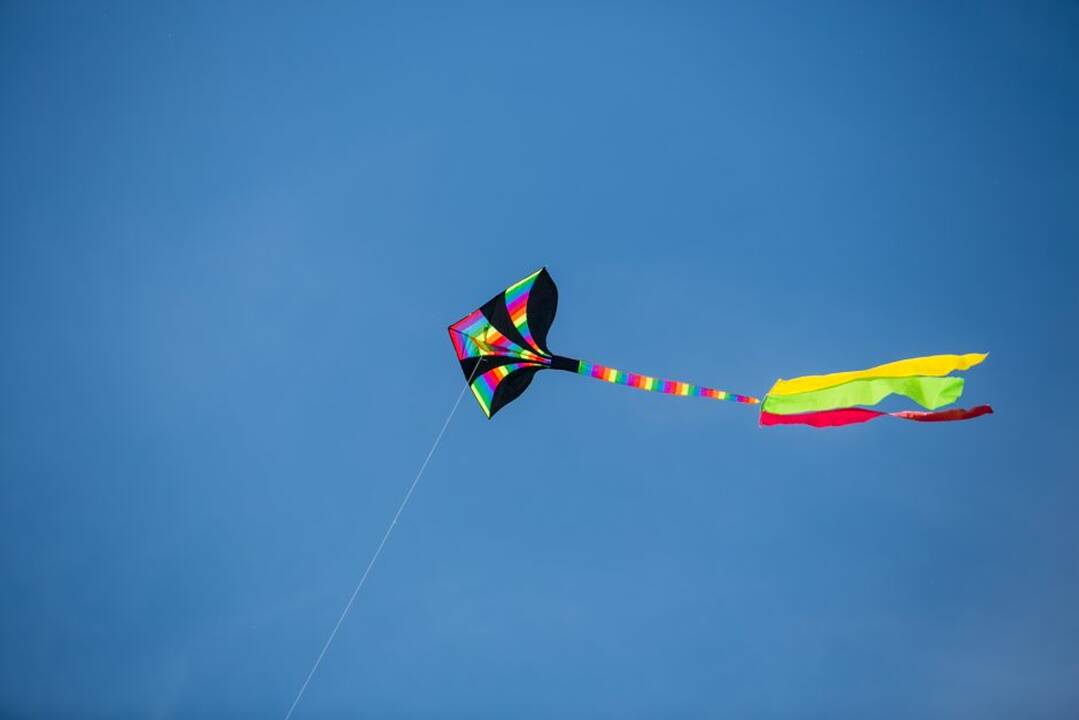Aitvarų festivalis „Tarp žemės ir dangaus“
