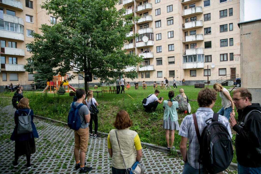 Netikėtumų festivalyje pasirodė cirko artistai