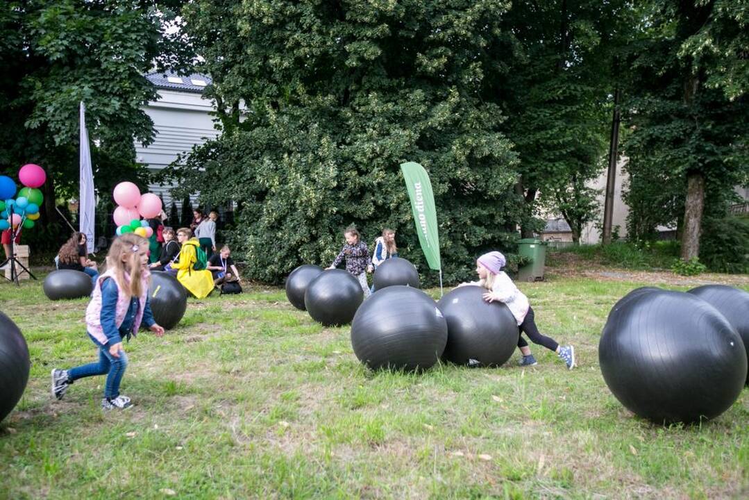 Netikėtumų festivalyje šturmuotas Parodos kalnas