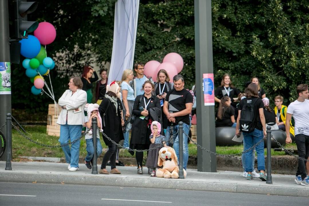 Netikėtumų festivalyje šturmuotas Parodos kalnas