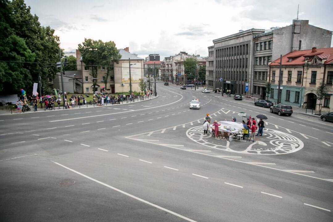 Netikėtumų festivalyje šturmuotas Parodos kalnas