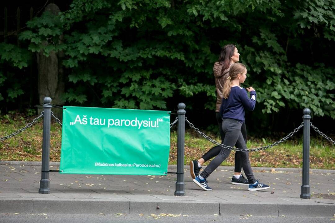 Netikėtumų festivalyje šturmuotas Parodos kalnas