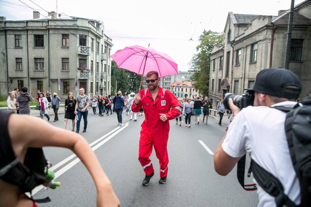Netikėtumų festivalyje šturmuotas Parodos kalnas