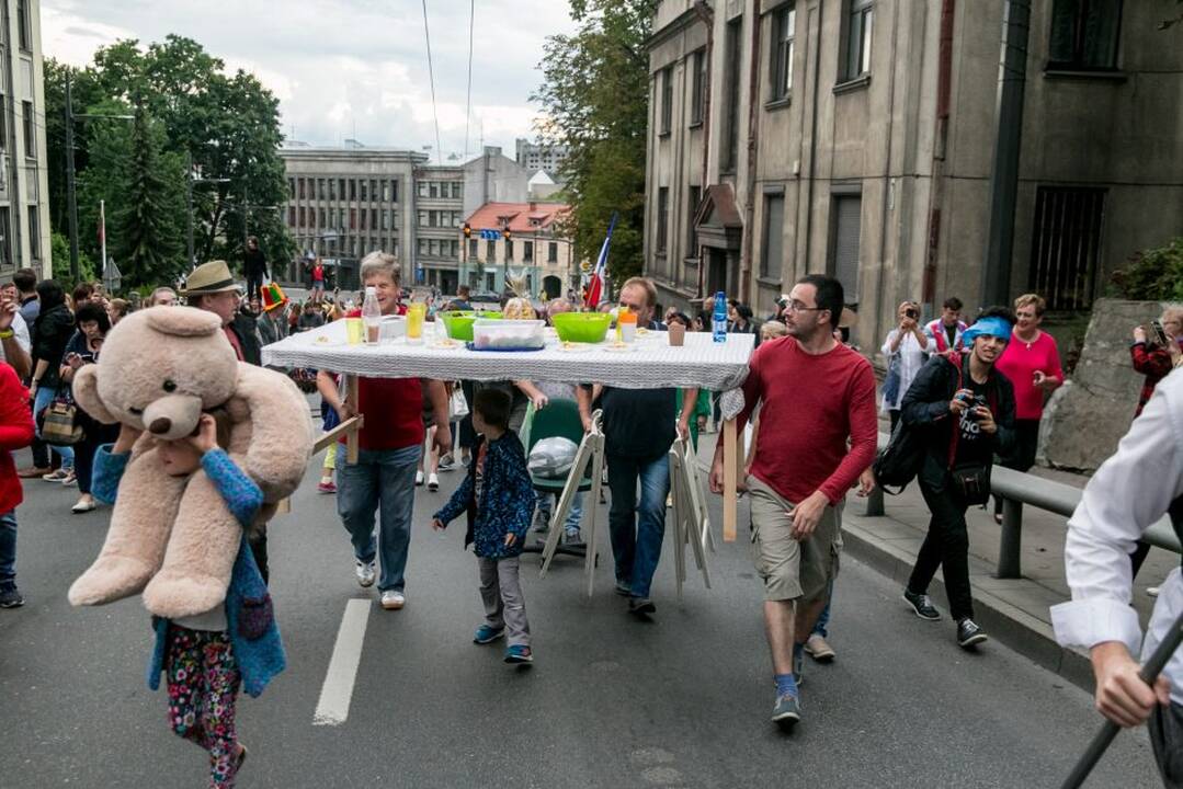 Netikėtumų festivalyje šturmuotas Parodos kalnas