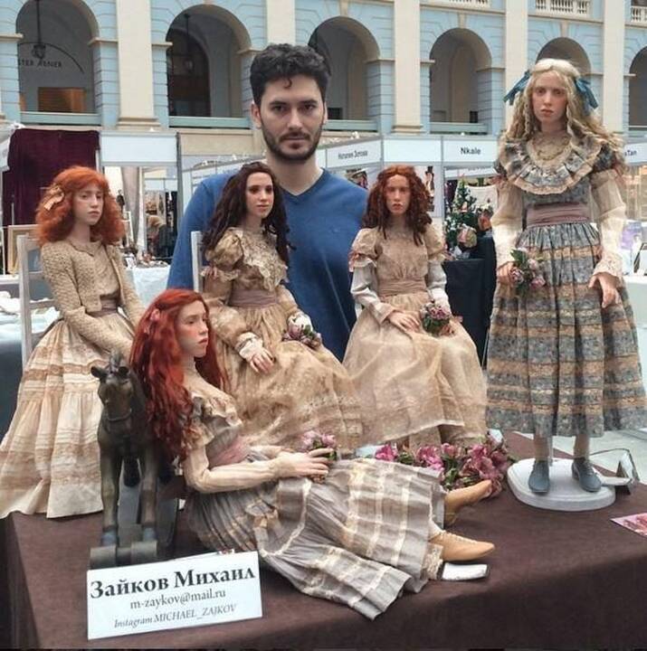 Rusų menininko lėlės