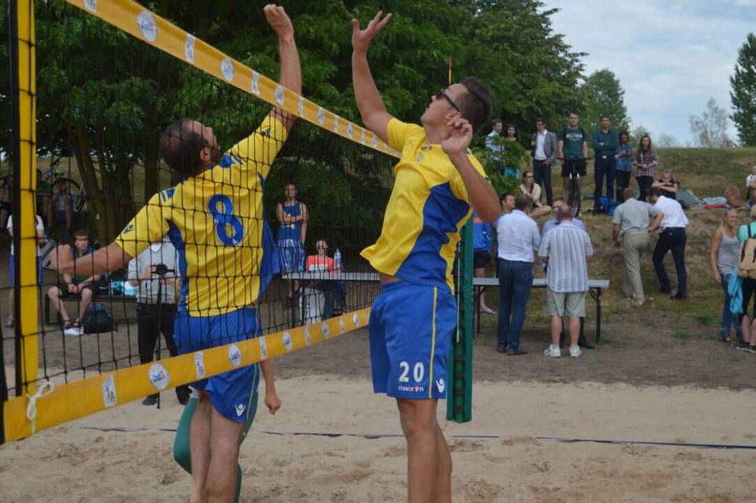 Tinklinio mėgėjai sportuoti galės Nemuno saloje