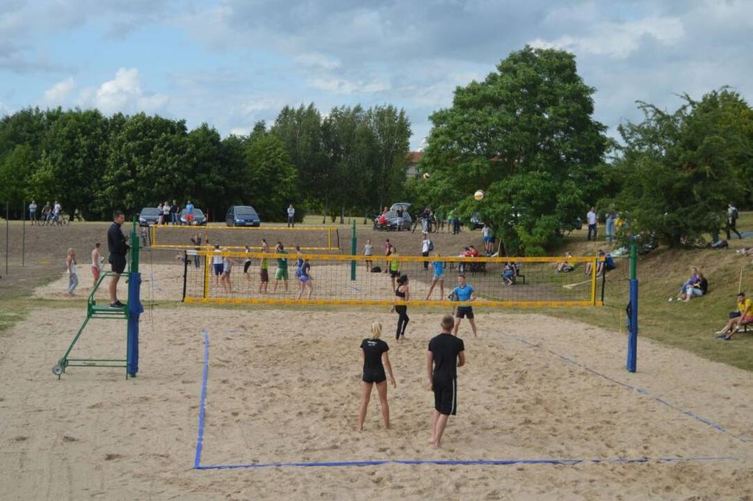 Tinklinio mėgėjai sportuoti galės Nemuno saloje