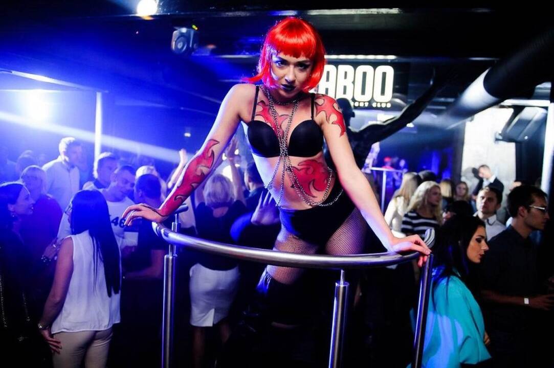 Nakties šėlsmas klube "Taboo"