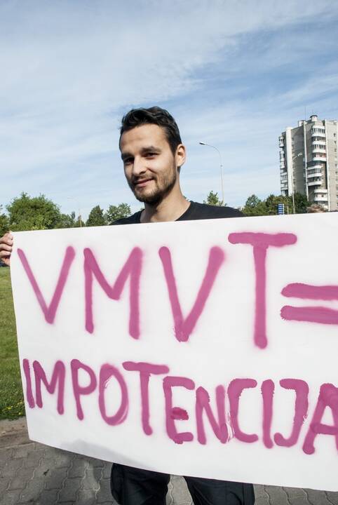 Protestas prie Maisto ir veterinarijos tarnybos