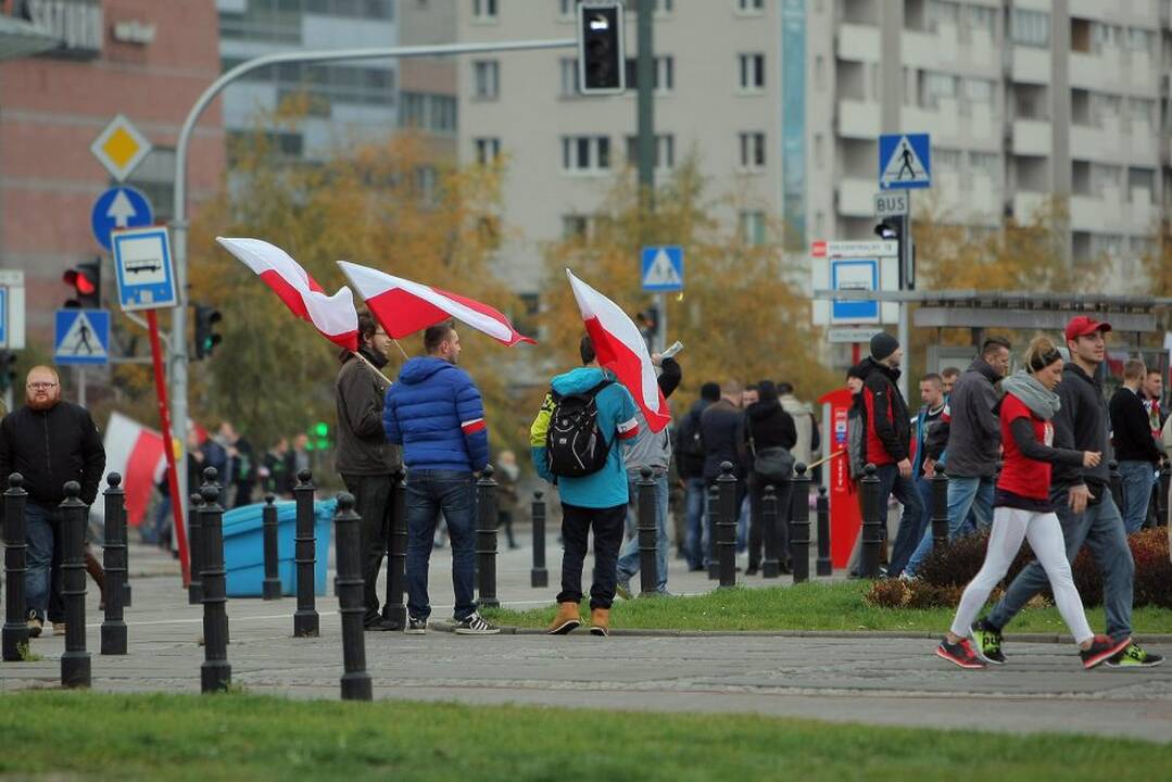 "Nepriklausomybės maršas" Varšuvoje