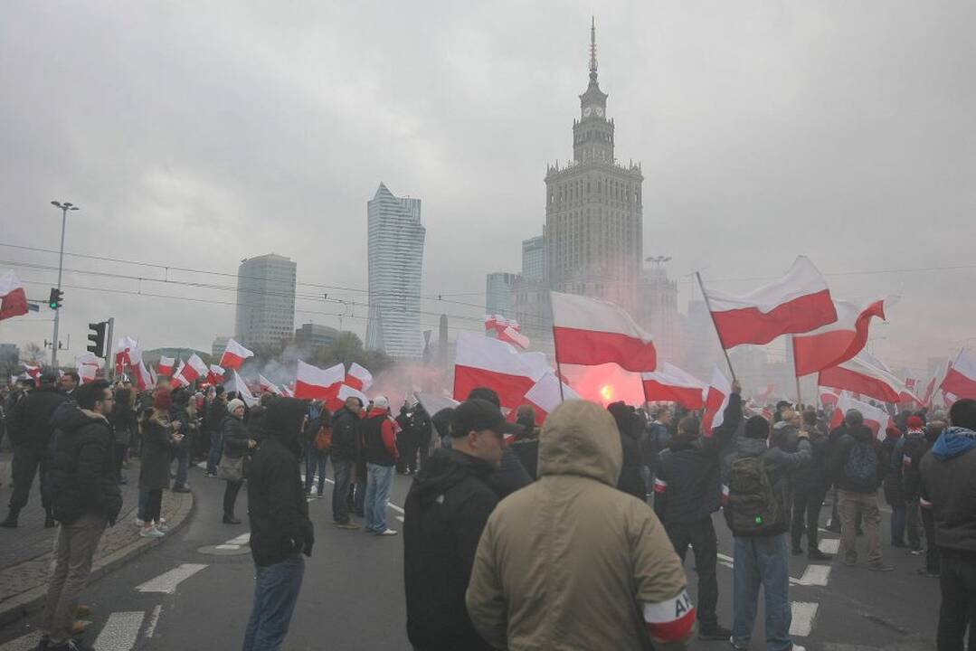 "Nepriklausomybės maršas" Varšuvoje