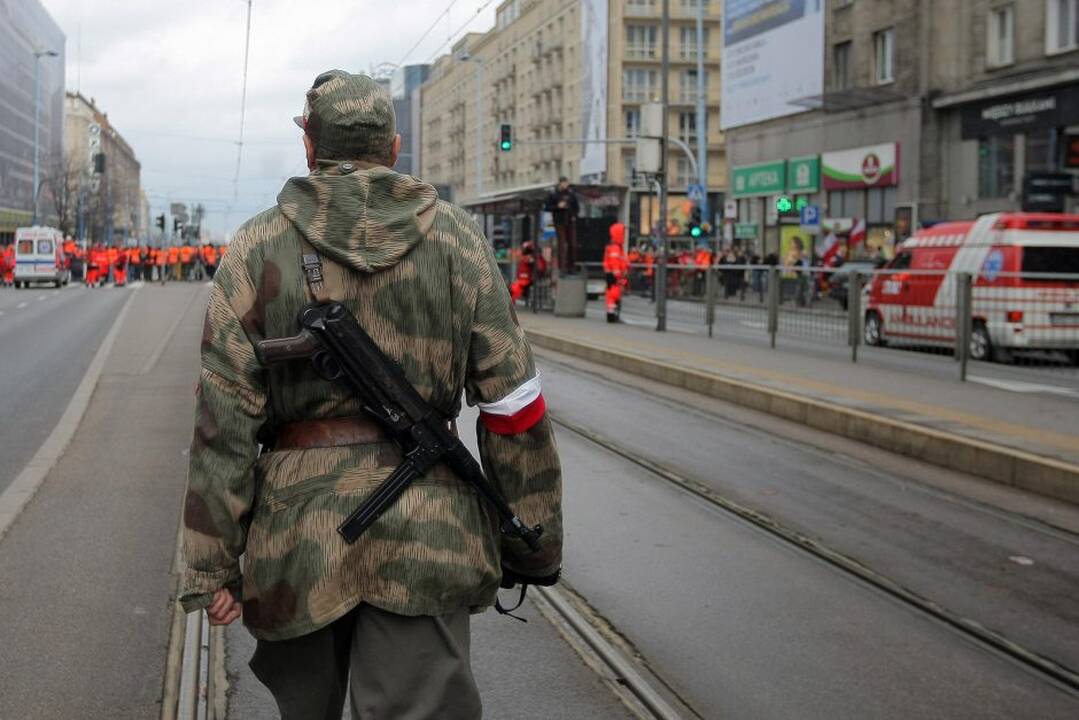 "Nepriklausomybės maršas" Varšuvoje