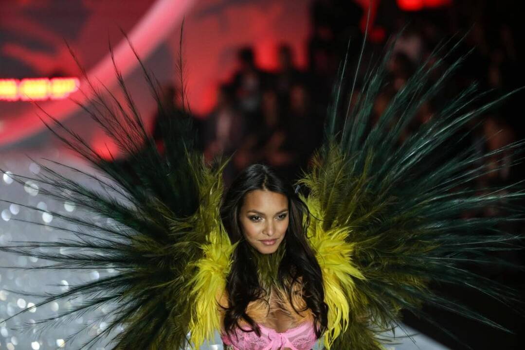 "Victoria's Secret" angelai pristatė naują kolekciją