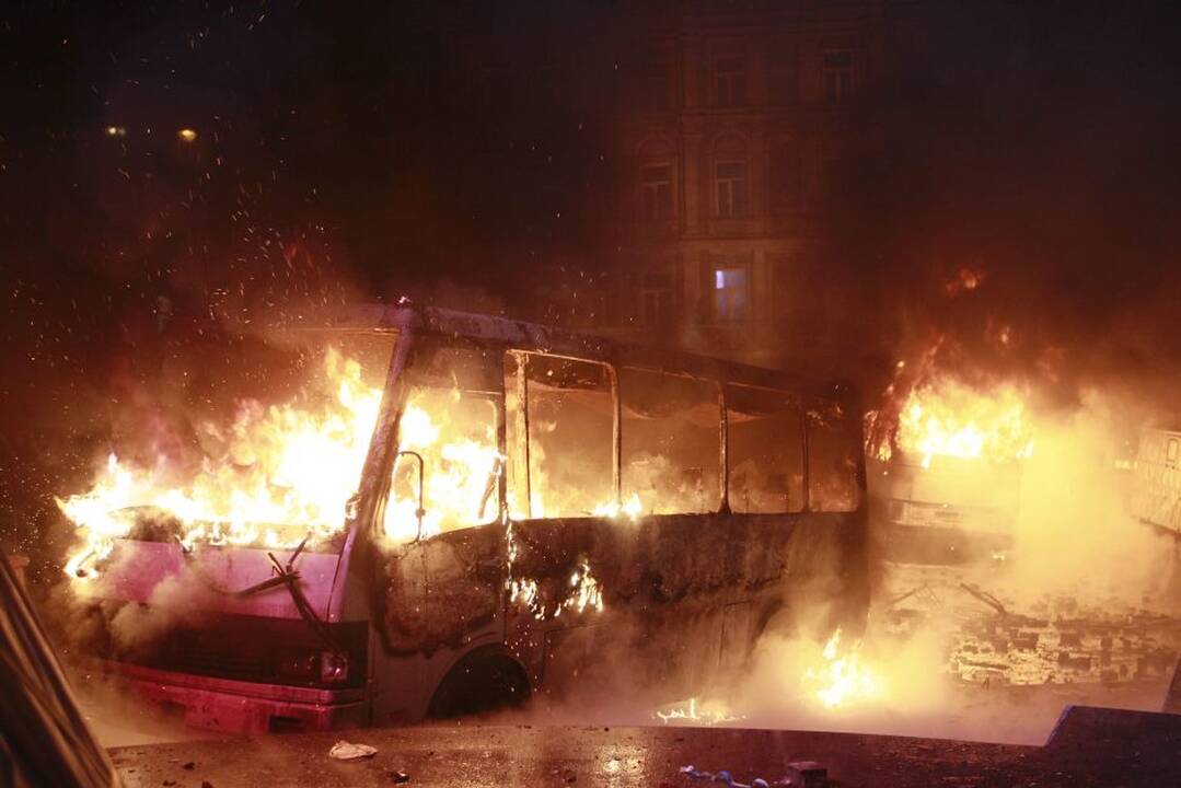 Kijevą drebina nauji susirėmimai