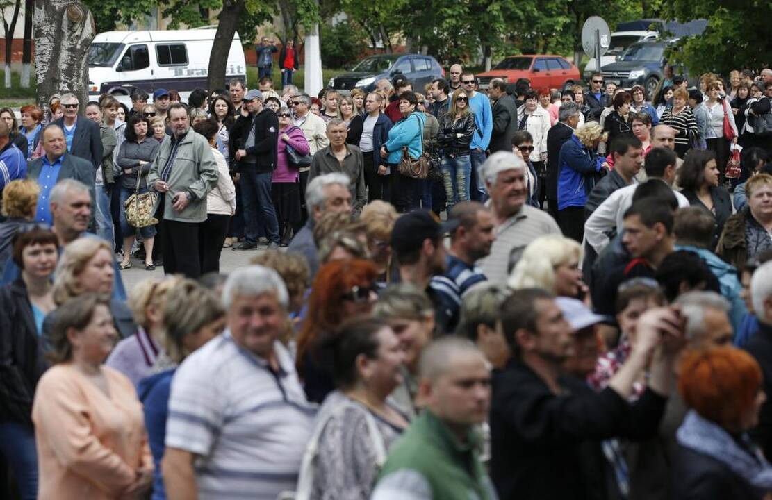 Referendumas dėl nepriklausomybės Rytų Ukrainos Donecko ir Luhansko srityse