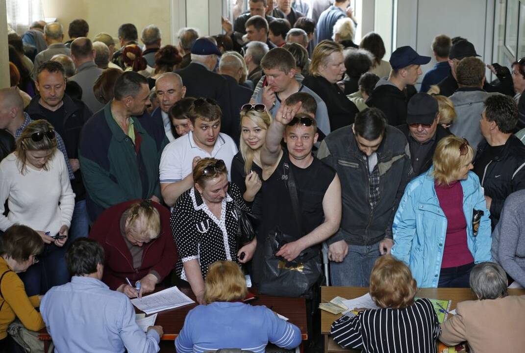 Referendumas dėl nepriklausomybės Rytų Ukrainos Donecko ir Luhansko srityse