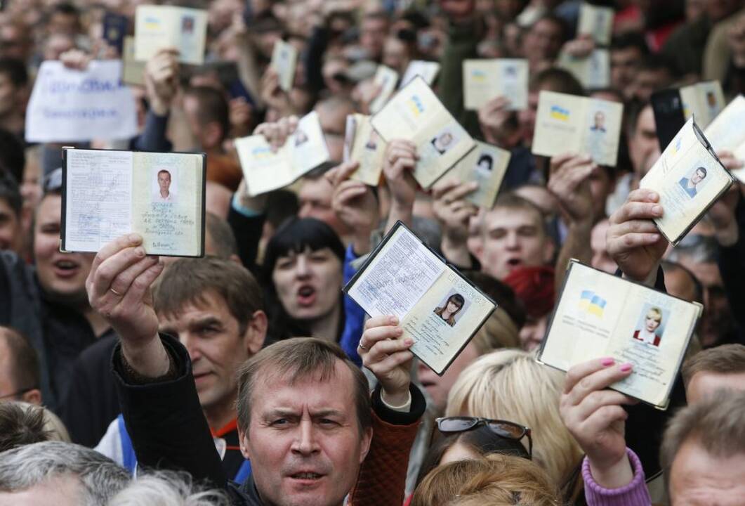 Referendumas dėl nepriklausomybės Rytų Ukrainos Donecko ir Luhansko srityse