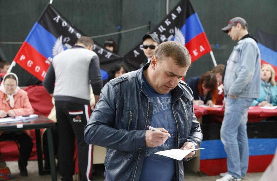 Referendumas dėl nepriklausomybės Rytų Ukrainos Donecko ir Luhansko srityse