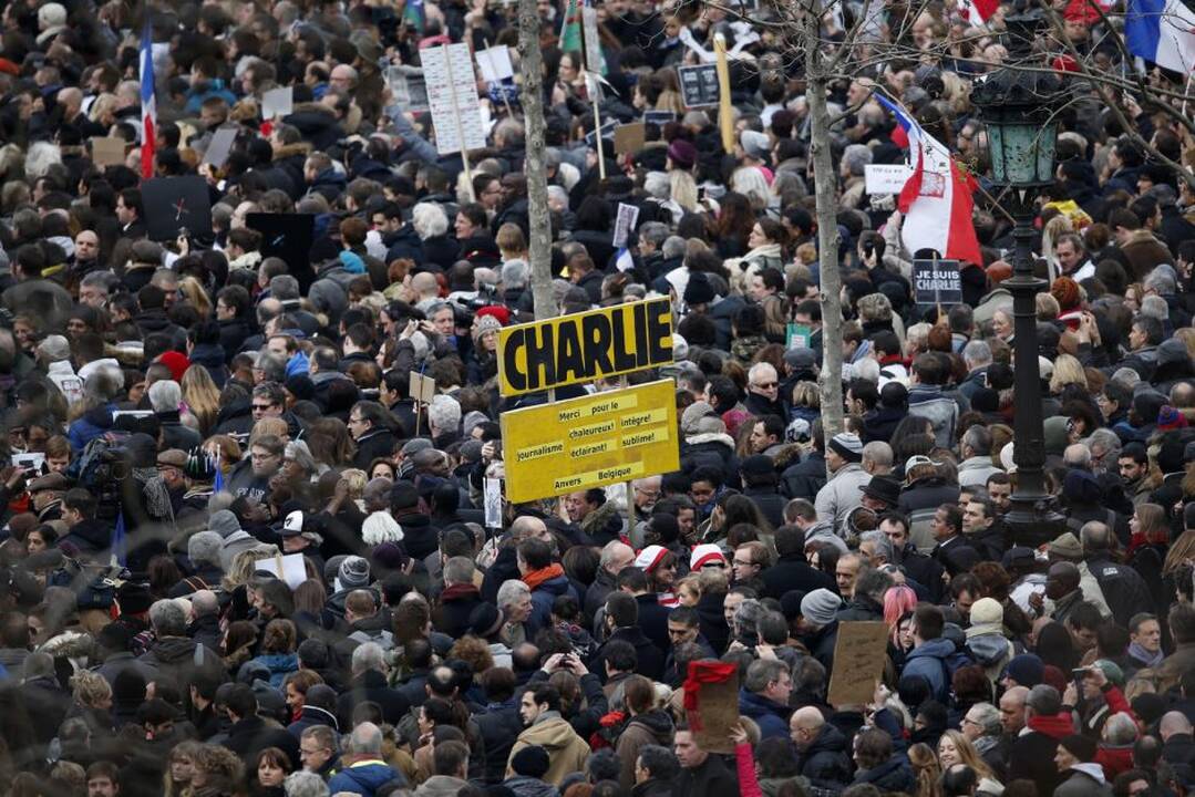 Istorinė demonstracija Paryžiuje 
