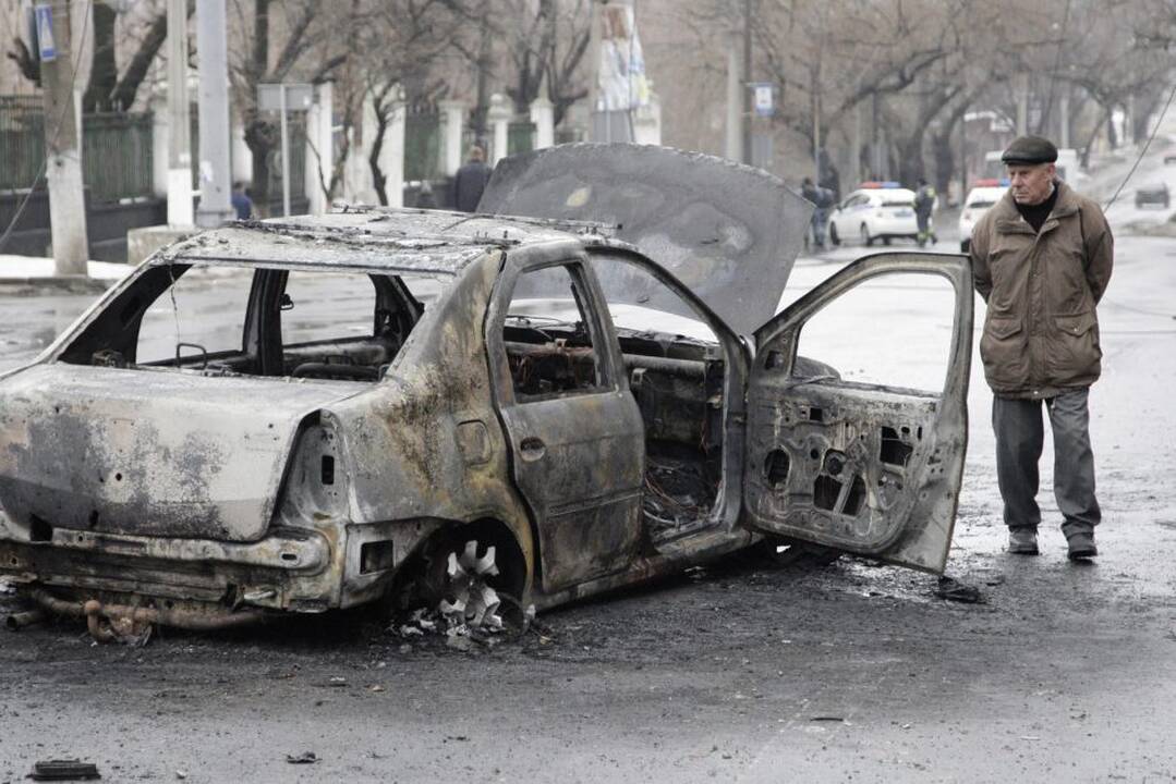 Donecke sviedinys sunaikino troleibusą